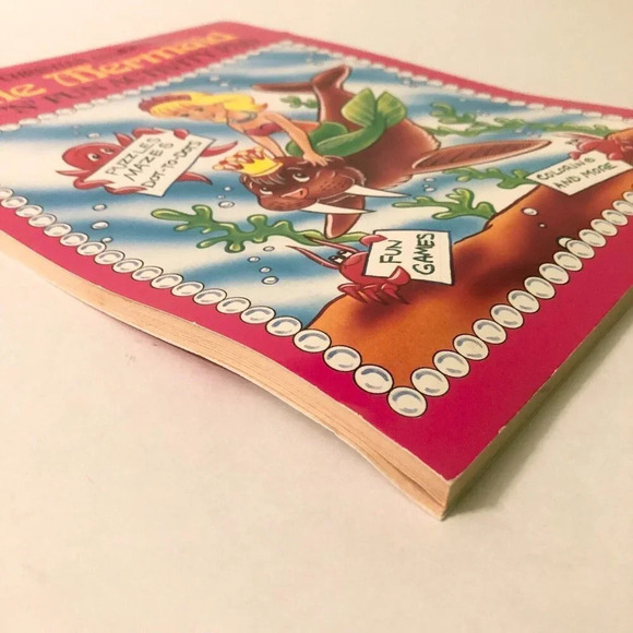 Vtg Hans Andersens Little Mermaid  Flip and Fun Activity Pads 2 Colouring Books - Picture 11 of 16